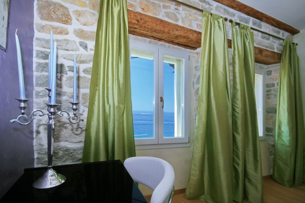 Angelo D'Oro Apartment Monte Rovinj Exterior photo