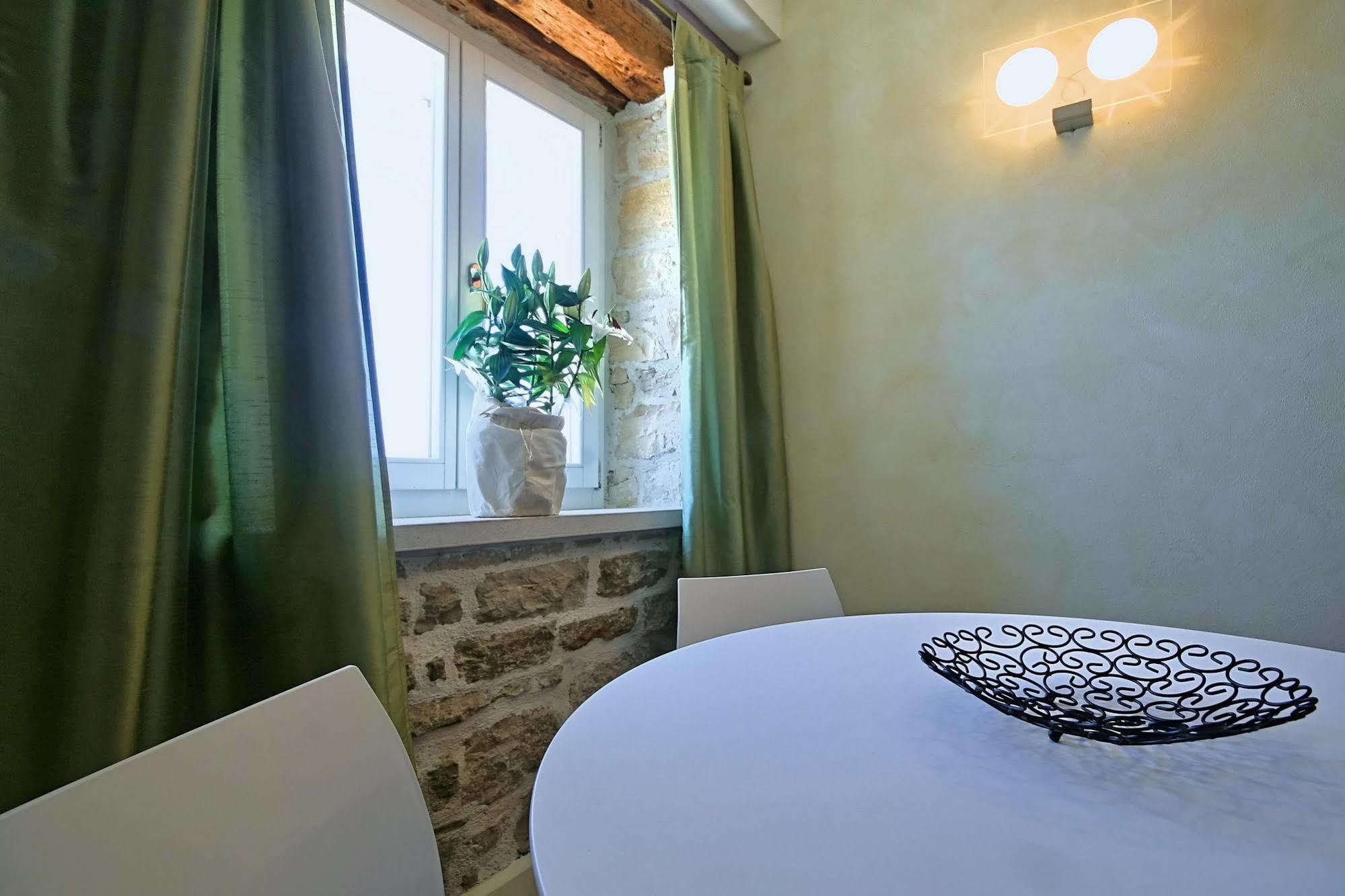 Angelo D'Oro Apartment Monte Rovinj Exterior photo