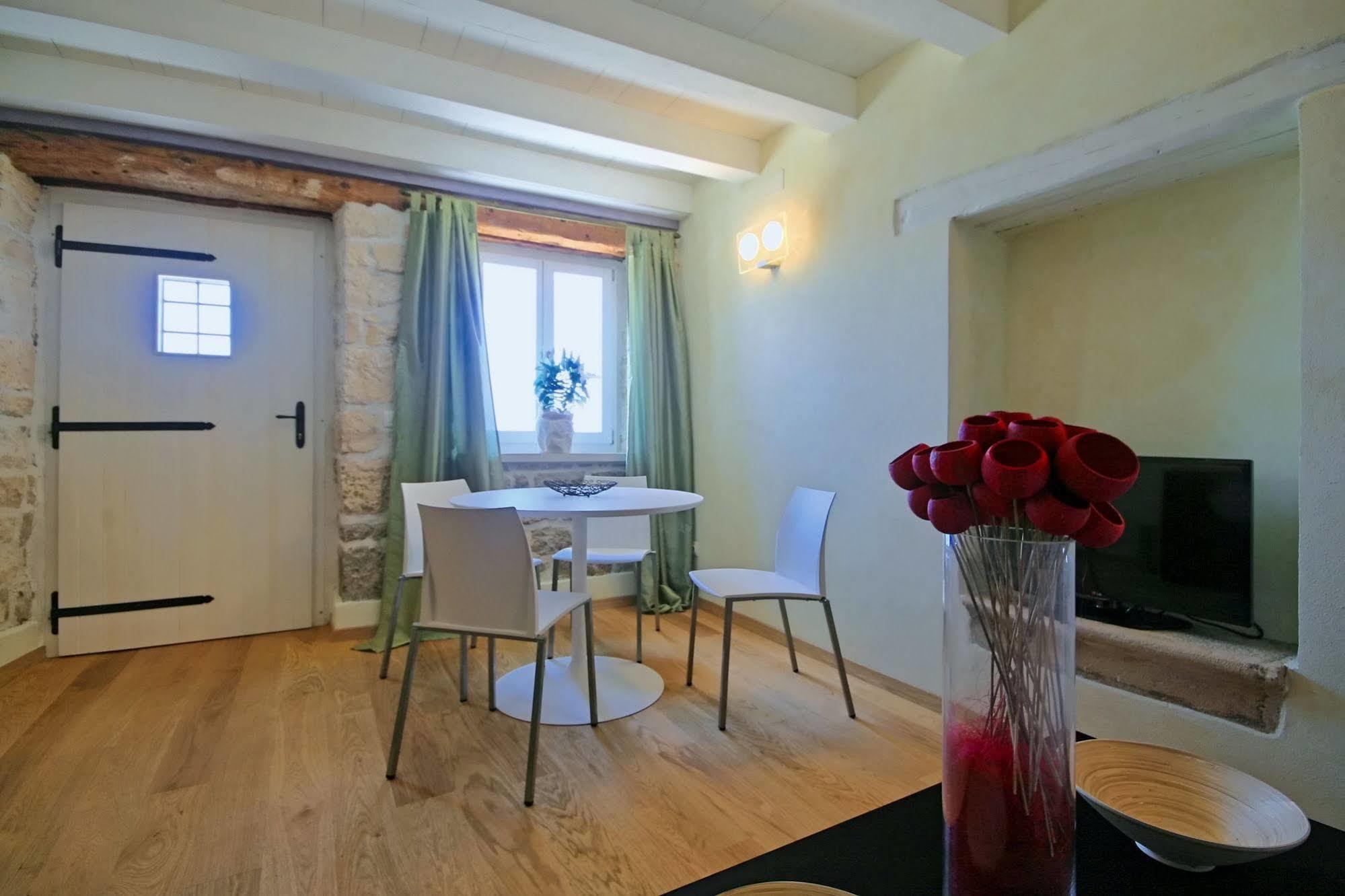 Angelo D'Oro Apartment Monte Rovinj Exterior photo